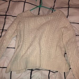 American Eagle sweater
